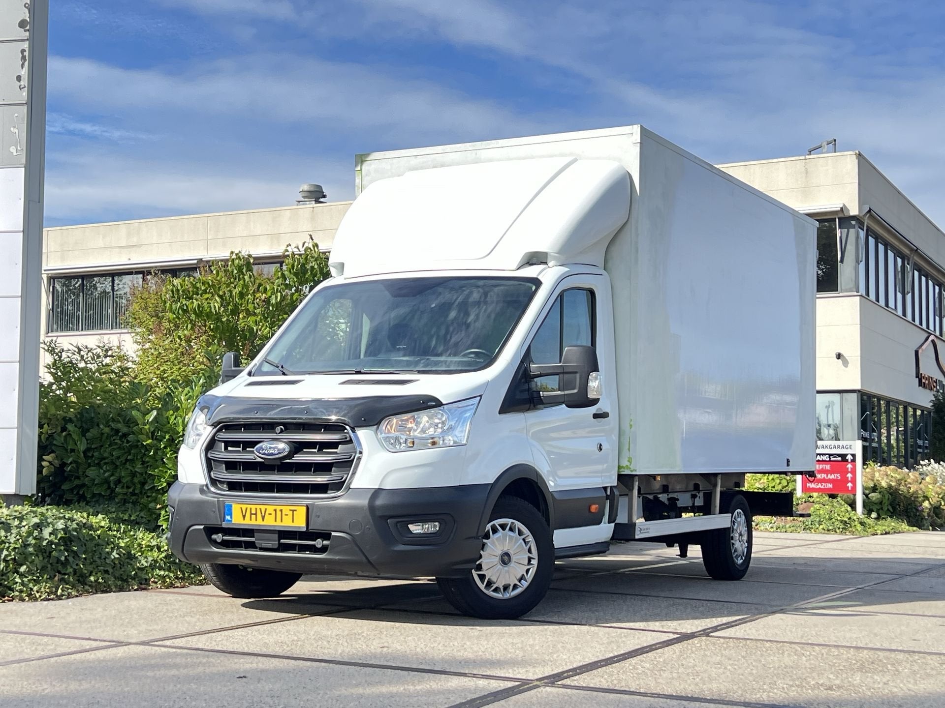Ford Transit 350 2.0 TDCI L4H1 Trend |AUTOMAAT|CAMERA|CRUISE, Stof, 4 cilinders, Start-stop-systeem, Bedrijf
