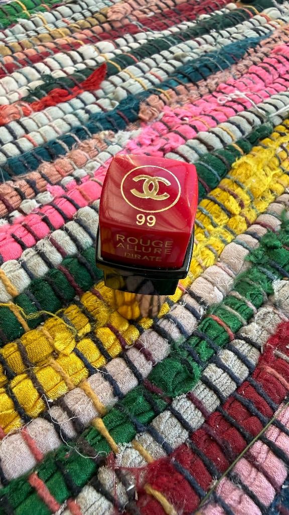 Chanel Rouge Allure Pirate 99, Gebruikt, Lippen, Verzenden, Make-up