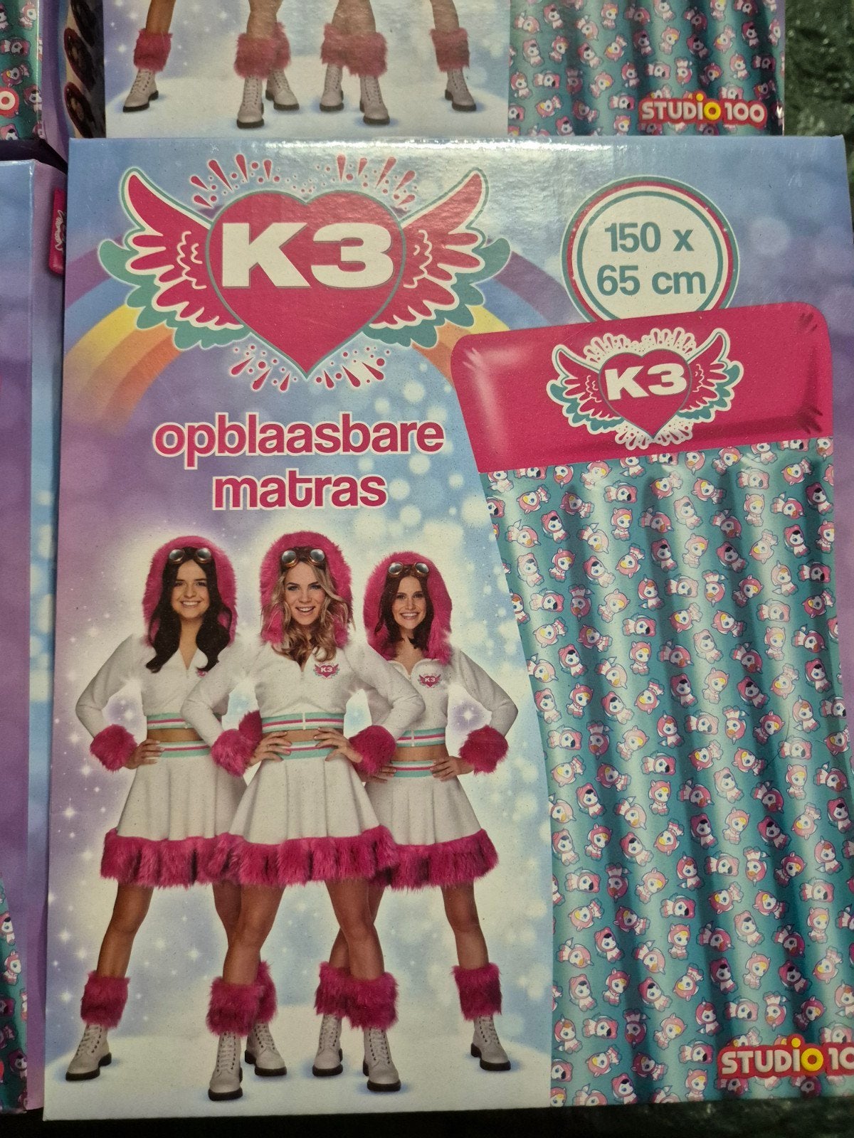 Te koop 19 nieuwe k3 luchtbedden ., Ophalen
