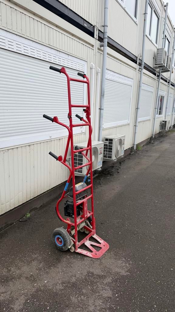 Te koop elektrische traploper/tilhulp, Ophalen, Gebruikt, Met bocht
