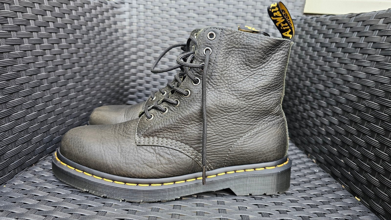 Nieuwe dr.Martens mt 42, Ophalen, Nieuw, Groen