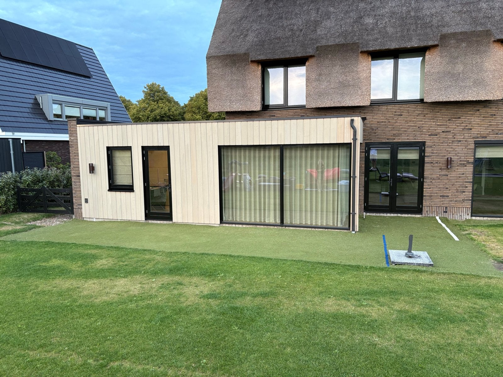 Gebruikt kunstgras van hockeyveld - diverse afmetingen, Ophalen, Gebruikt, 20 m² of meer, Kunstgras