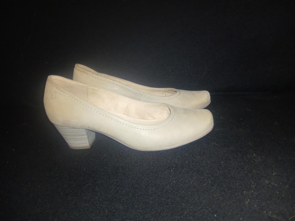Gabor pumps maat 4,5 (37,5) beige, Kleding | Dames, Schoenen, Gedragen, Pumps, Beige, Ophalen of Verzenden