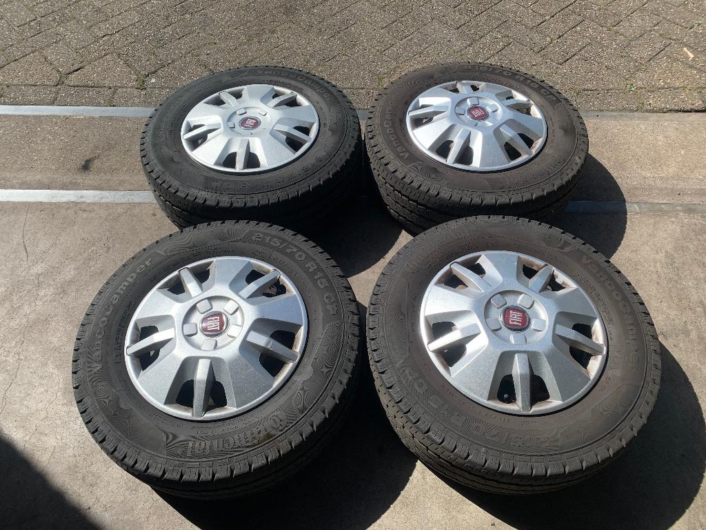 FIAT DUCATO BUS CAMPER VELGEN + BANDEN 215 70 R15C 5X118, Auto-onderdelen, Banden en Velgen, 15 inch, ., Banden en Velgen, Ophalen of Verzenden