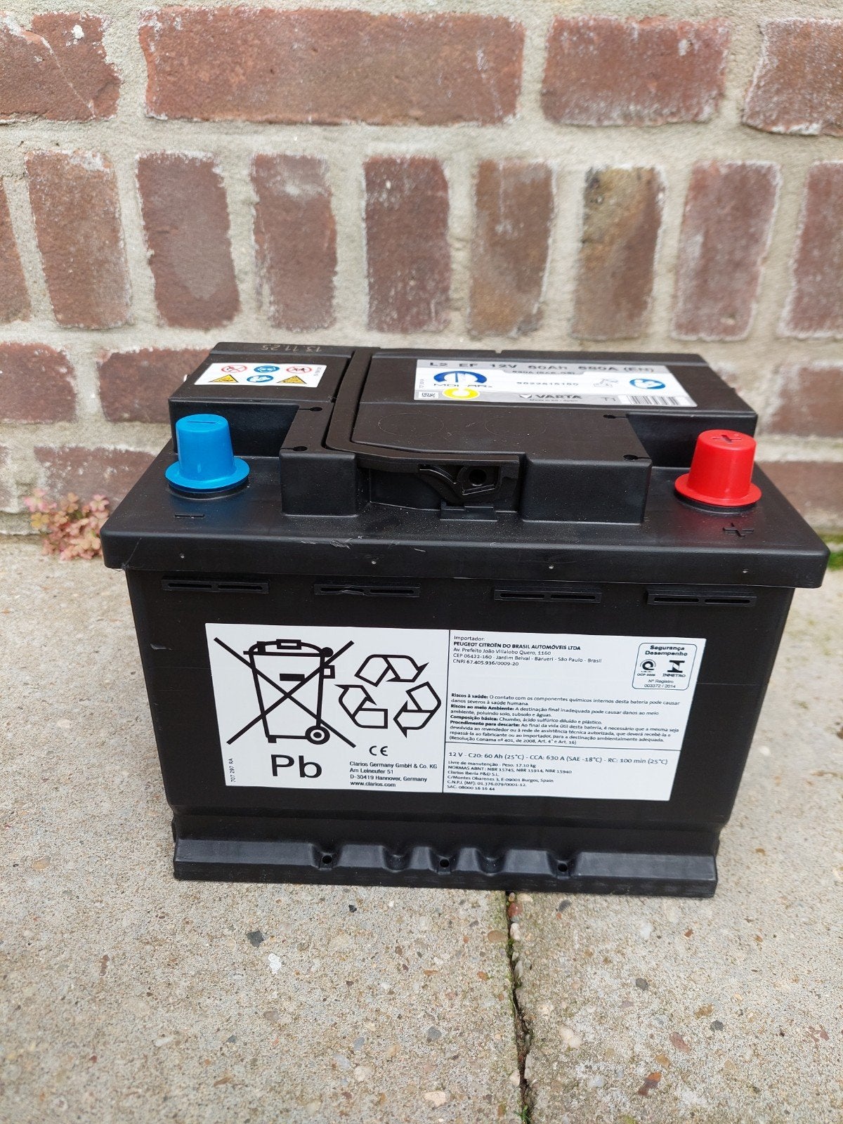 Gebruikte Varta accu ! 12 volt / 680 A\ 60 ah | Prijs €27,50, Ophalen, Gebruikt, Universele onderdelen