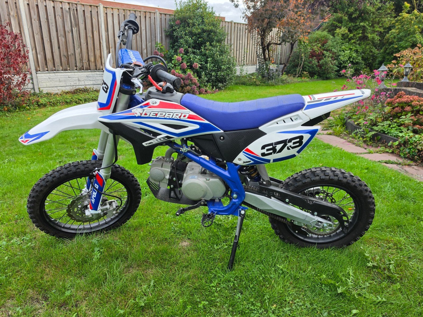 Gepard Pitbike 125cc met Akrapovic uitlaat, Ophalen, Schijfrem, Gepard, Pitbike