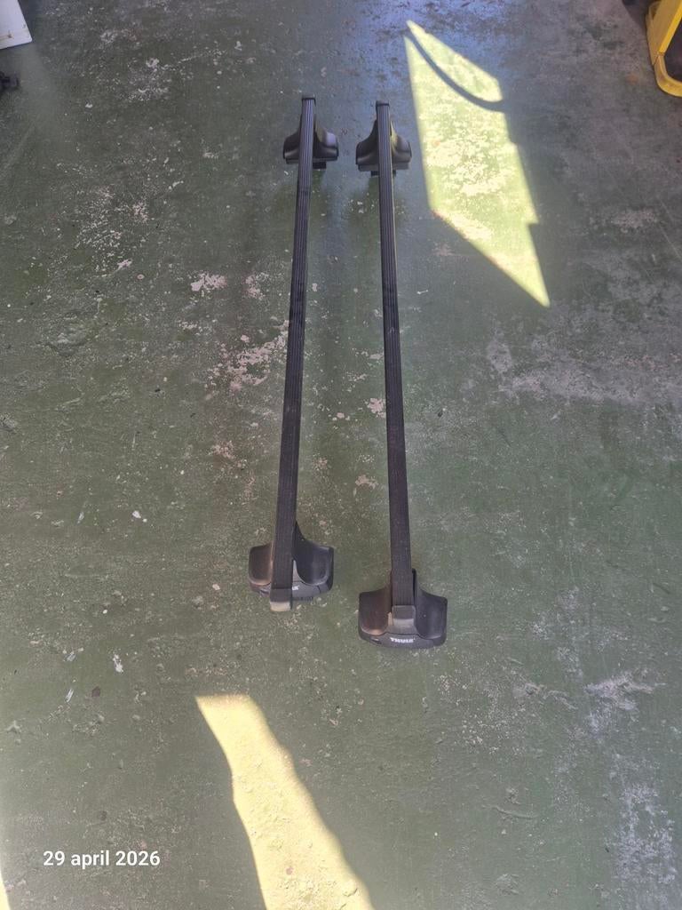 Thule dakdragers, Ophalen