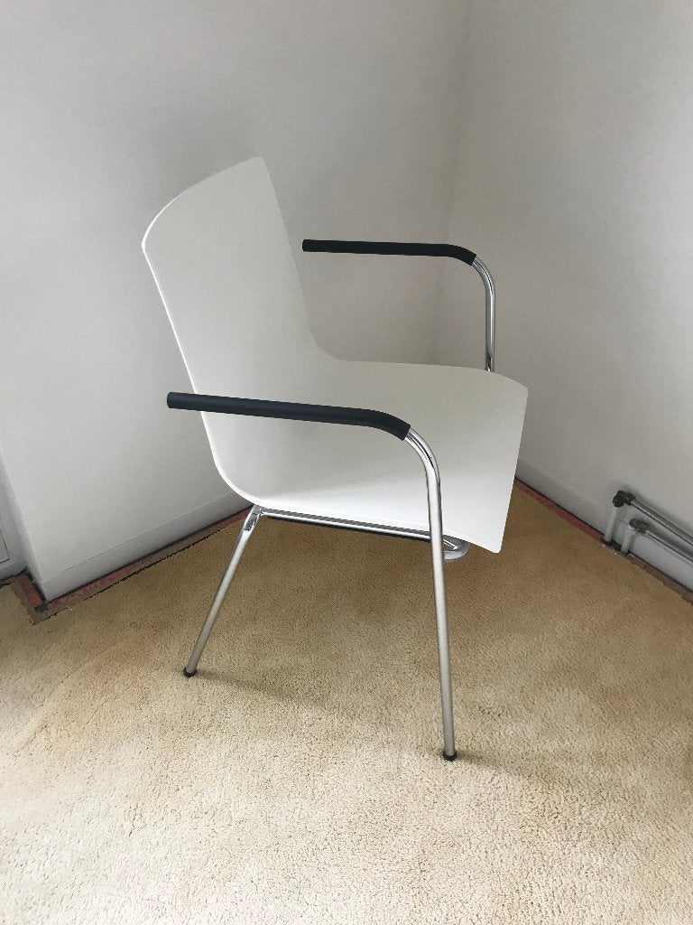 Nieuwe stoel van Thonet - winkelprijs +/- 500 euro !, Ophalen, Nieuw, Wit, Eén