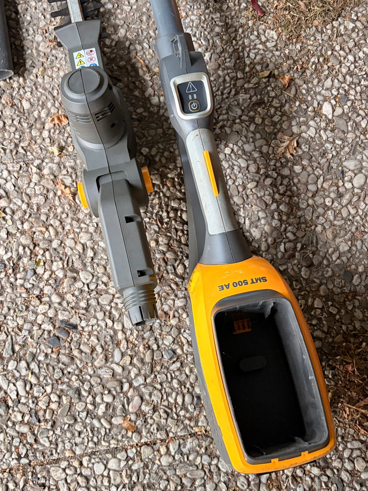 Stiga SMT 500 AE 2-in-1 telescopischeheggensvhaar en zaag, Ophalen, Gebruikt, Accu