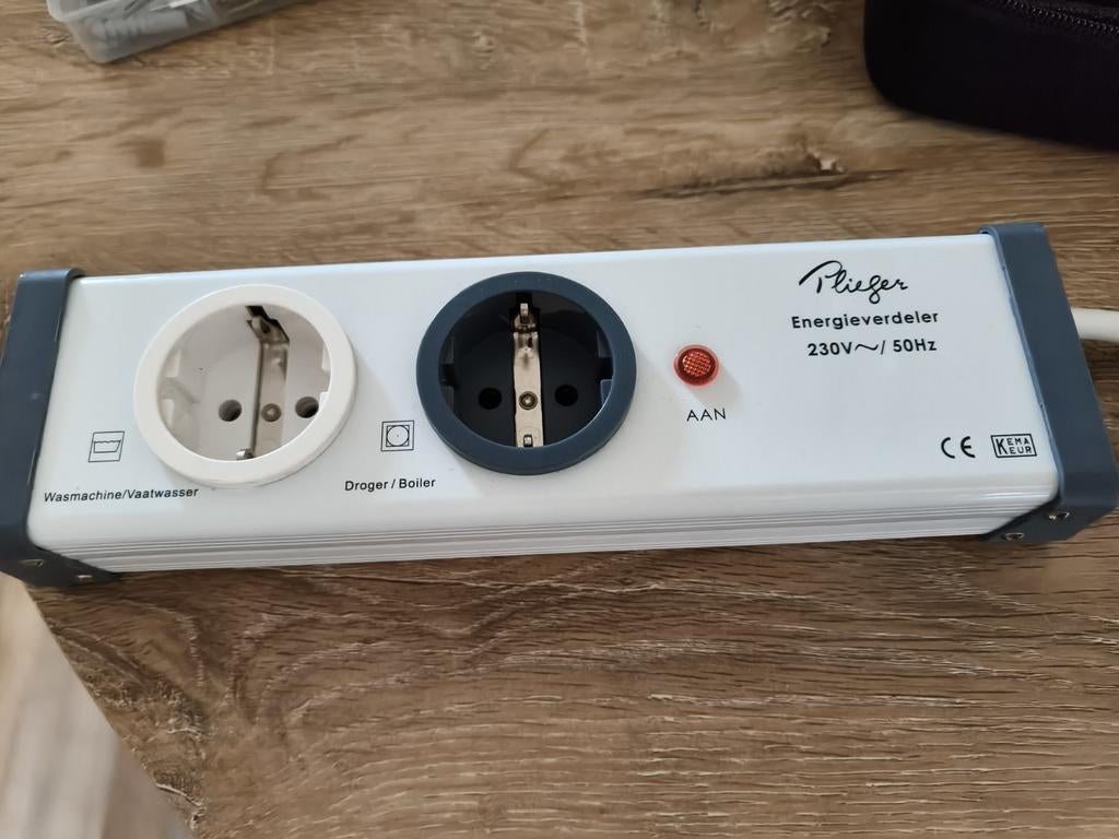 Energie verdeler Plieger, Doe-het-zelf en Verbouw, Elektra en Kabels, Ophalen, Stopcontact
