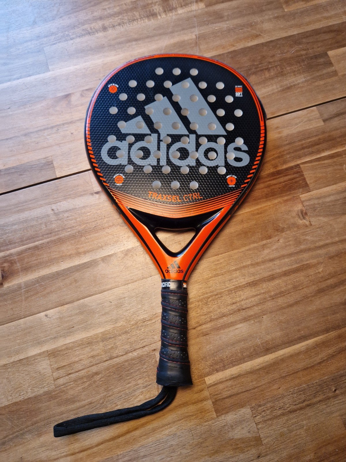 Adidas Traxsel CTRL Padelracket, Sport en Fitness, Ophalen of Verzenden, Gebruikt, Padelracket