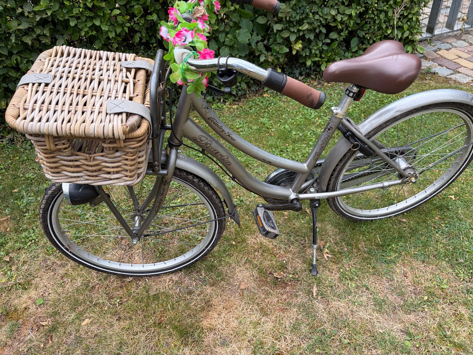 Popal Beauty Tour 24 inch meisjesfiets met rieten mand, Fietsen en Brommers, Fietsen | Kinderfietsjes, Ophalen, Gebruikt, 20 inch of meer