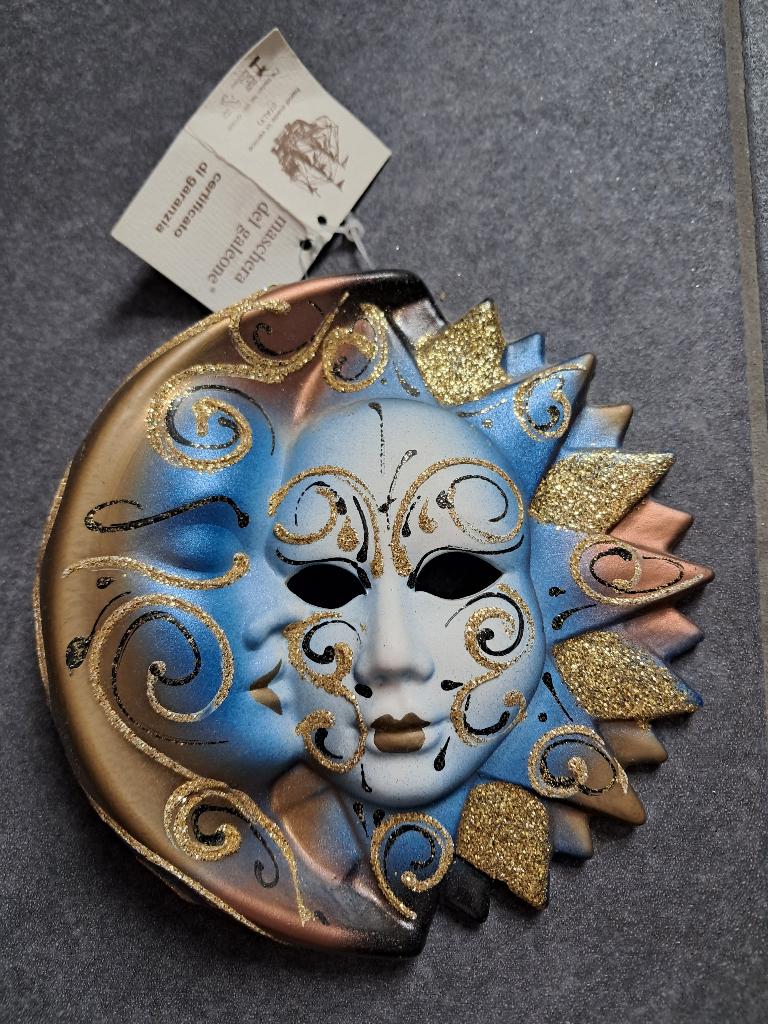Prachtig Venetiaans masker handgeschilderd, Wandhanger, Nieuw, Steen/keramiek, Ophalen of Verzenden