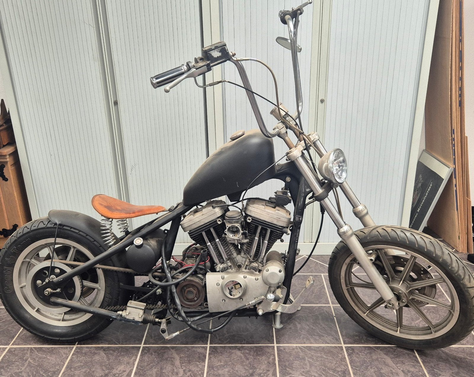 harley apehanger hardtail project, 2 cilinders, Occasion, Chopper, Particulier