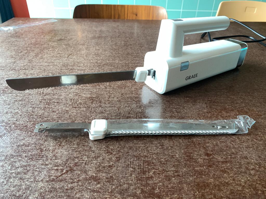 Graef elektrisch mes, Kunststof, Ophalen of Verzenden, Zo goed als nieuw, Snijmachine