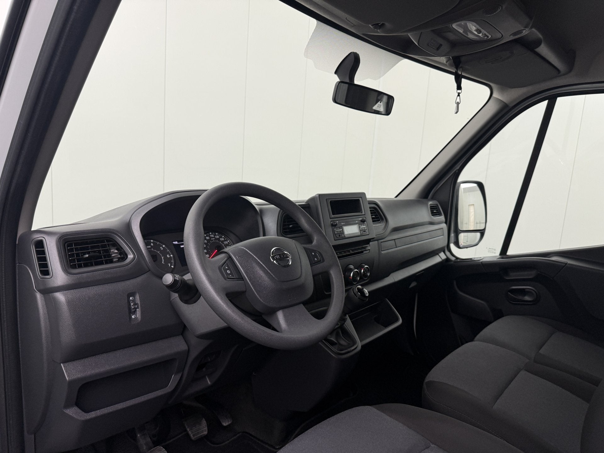 Nissan Interstar 2.3DCI 165PK Dubbellucht Bakwagen+Laadklep, Gebruikt, Euro 6, 165 pk, 2887 kg