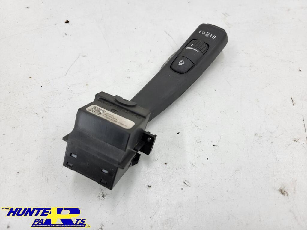 Ruitenwisser schakelaar  Volvo V70/XC70  ('07-'17) 31264354, Gebruikt, Ophalen of Verzenden, Volvo, Volvo