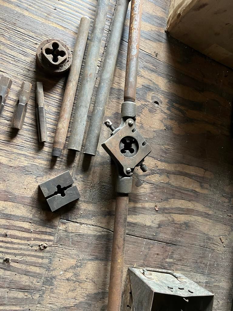Vintage Tapset voor Draadsnijden - Complete Set, Ophalen, Gebruikt