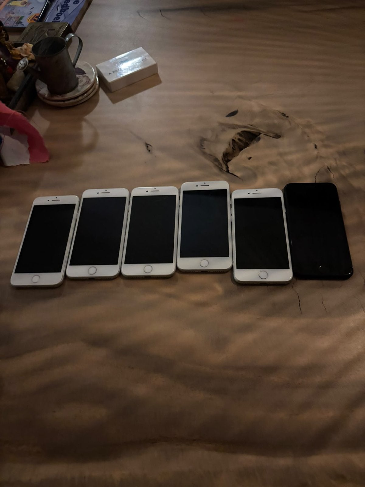 6 iPhones: 5x iPhone 8 64GB en 1x iPhone 7 32GB, Telecommunicatie, Ophalen, Zwart, Zo goed als nieuw, 64 GB