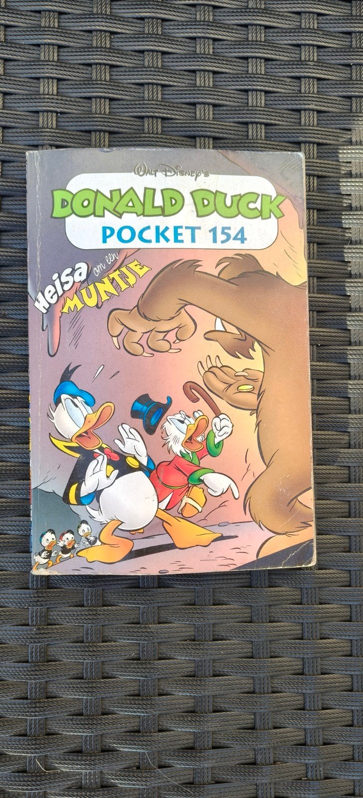 Donald Duck pocket, Eén stripboek, Ophalen of Verzenden, Zo goed als nieuw
