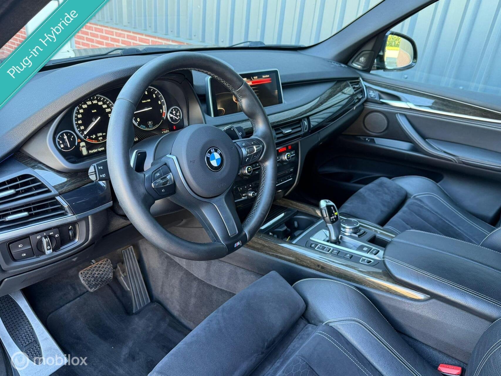 BMW X5 xDrive40e High Executive M-Sport Xenon Cruise NL Auto, Auto's, Gebruikt, 4 cilinders, Alcantara, Zwart