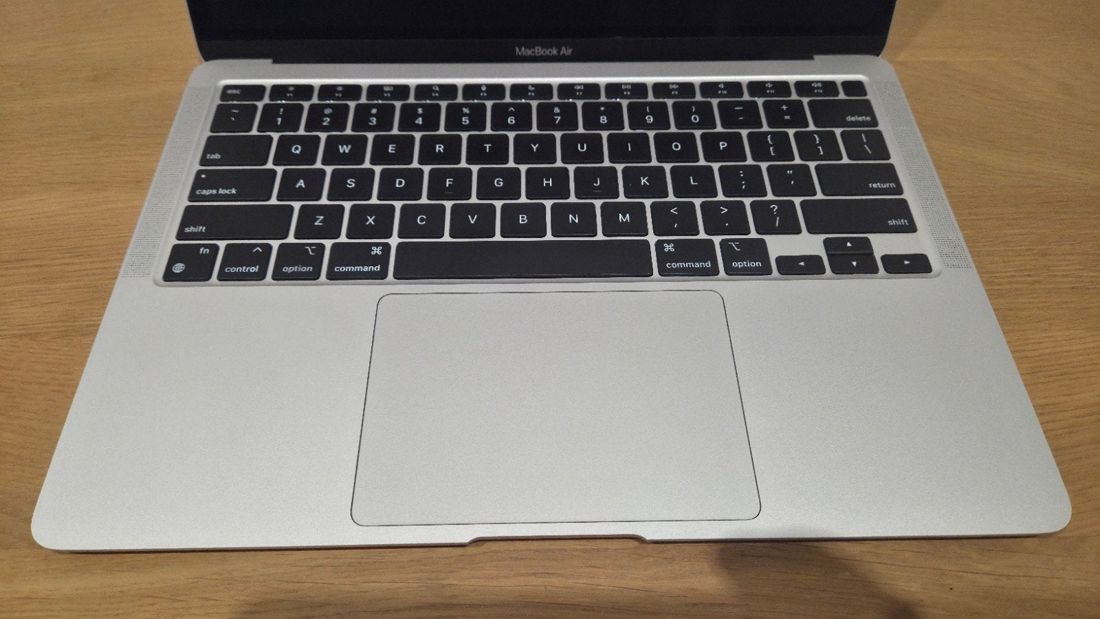Foto 4 van Apple MacBook Air M1 8GB / 256GB Battery 90%
