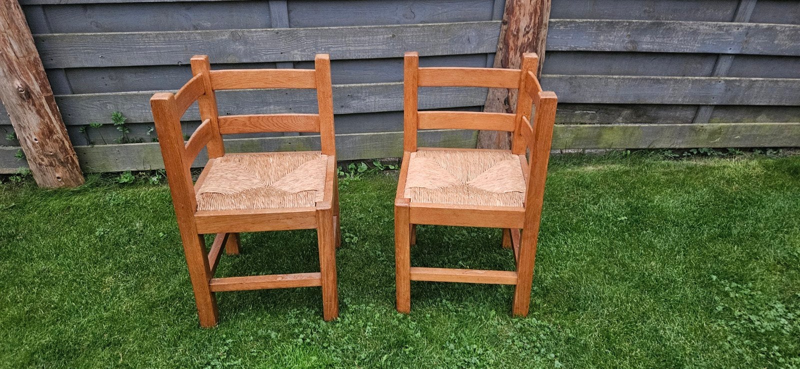 2 Hoekstoelen met rieten zitting, Ophalen, Gebruikt, Twee, Bruin