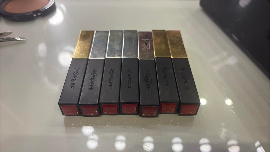7 Ysl lipsticks, Ophalen of Verzenden, Zo goed als nieuw, Zwart, Handen en Nagels