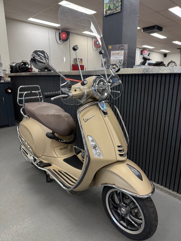 Vespa Primavera S RST Brom E4 45KM BJ 2020 Beugelset Alarm, Ophalen, Overige modellen, Maximaal 45 km/u, Zo goed als nieuw