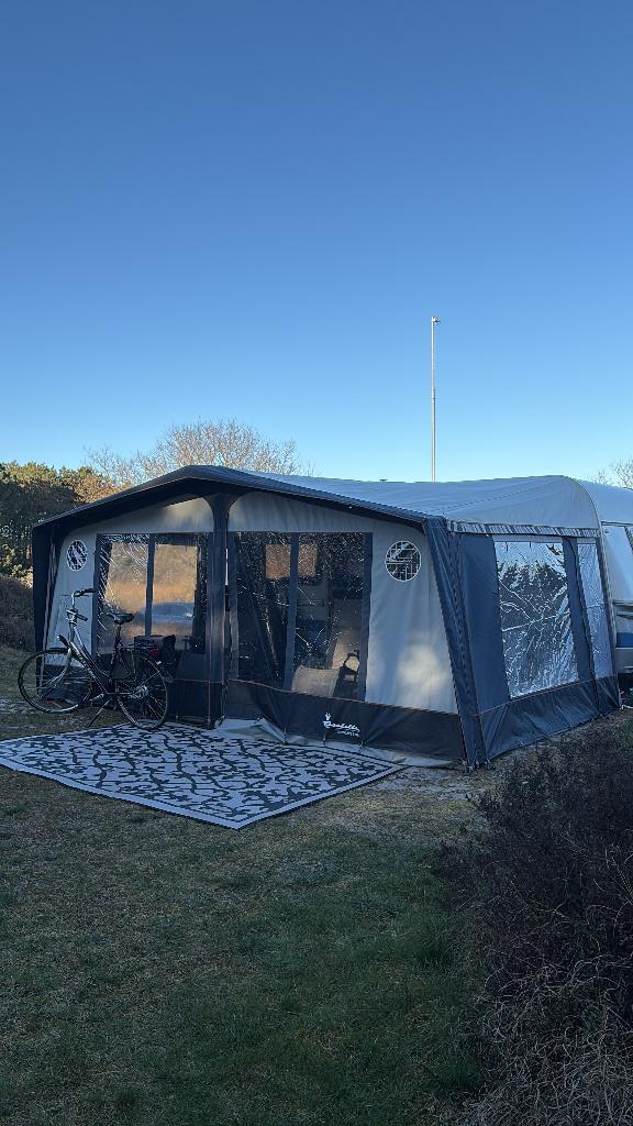 Fendt caravan Saphir 470, Caravans en Kamperen, Caravans, Kachel, Rondzit, Frans bed, Particulier