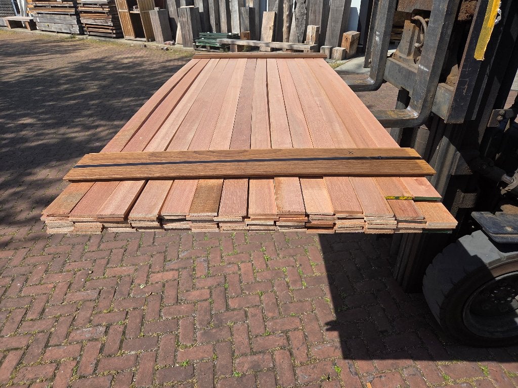80 Meranti planken / latten 2.50 meter lang - nr: HP57, Ophalen, Planken, Nieuw, Hardhout