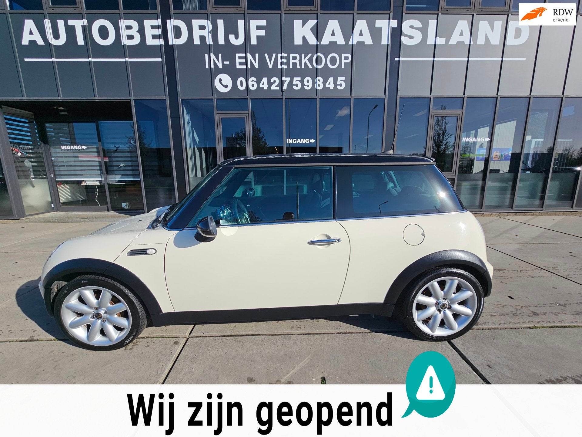 Mini 3-Deurs 1.6 Cooper - Pano - Airco - Electr Ramen -, Auto's, Voorwielaandrijving, Gebruikt, Zwart, 4 stoelen