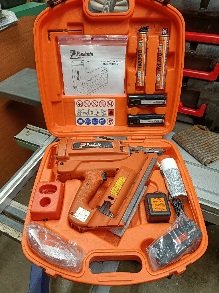 Paslode IM350/90CT nageltacker, Ophalen, Zo goed als nieuw, Tacker/nietmachine, Overige merken