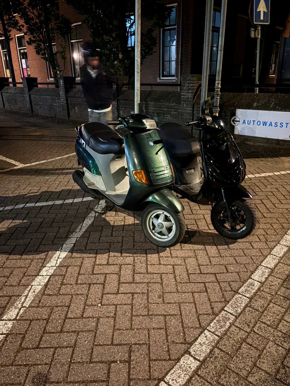 Skipper 125 cc, Ophalen, Tweetakt, Maximaal 45 km/u, Zip