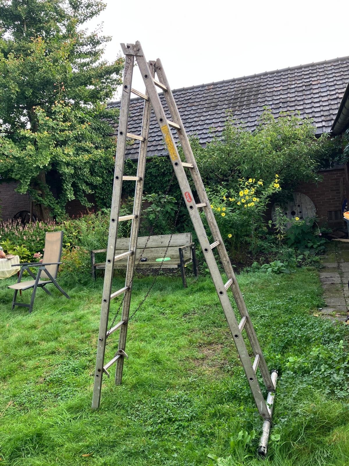 Stevige altrex ladder - 2keer 8 trade, Gebruikt, Ophalen of Verzenden, Ladder, Opvouwbaar of Inschuifbaar