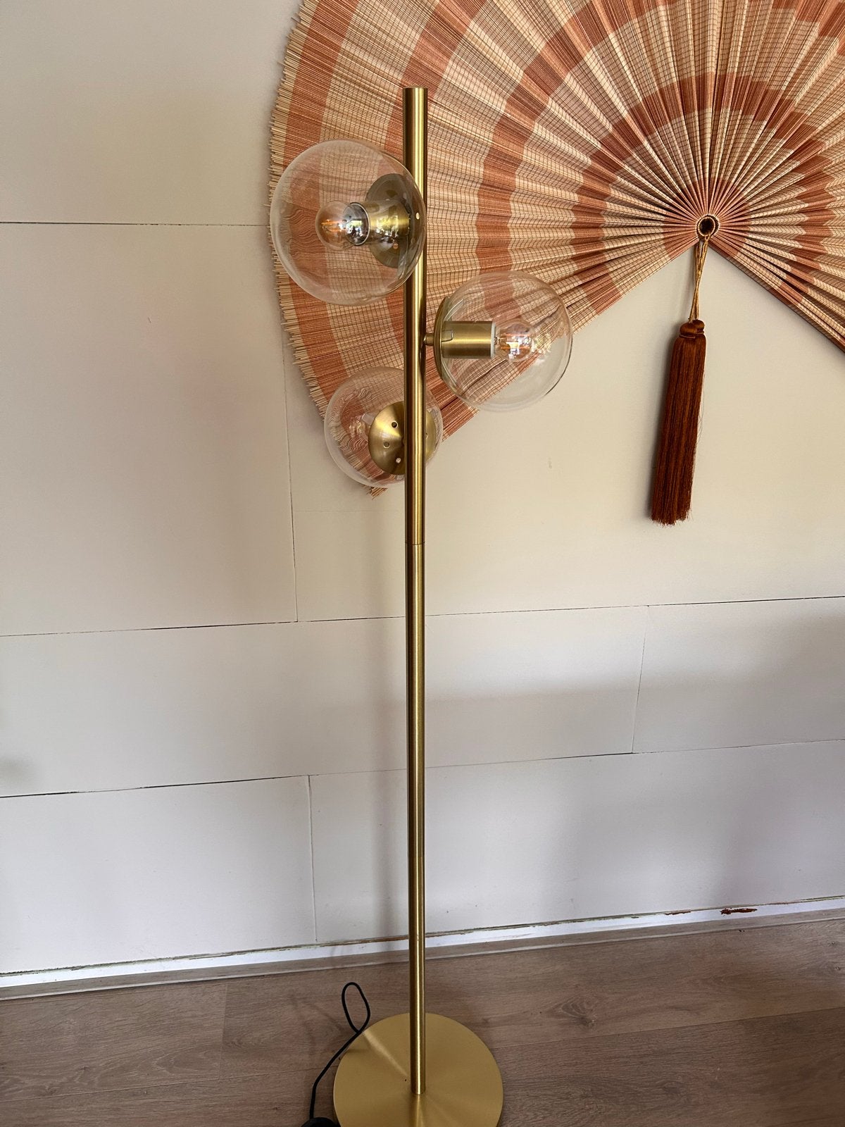 Gouden vloerlamp met 3 glazen bollen, Ophalen, E14 (klein), Zo goed als nieuw, Metaal