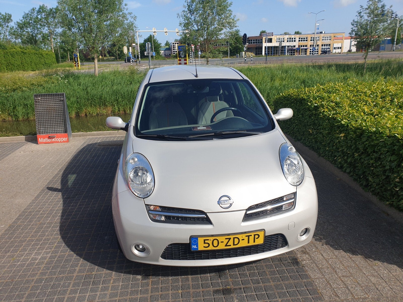 Nissan Micra 1.6 3DR 2008 Wit, Voorwielaandrijving, 15 km/l, 40 €/maand, 4 cilinders