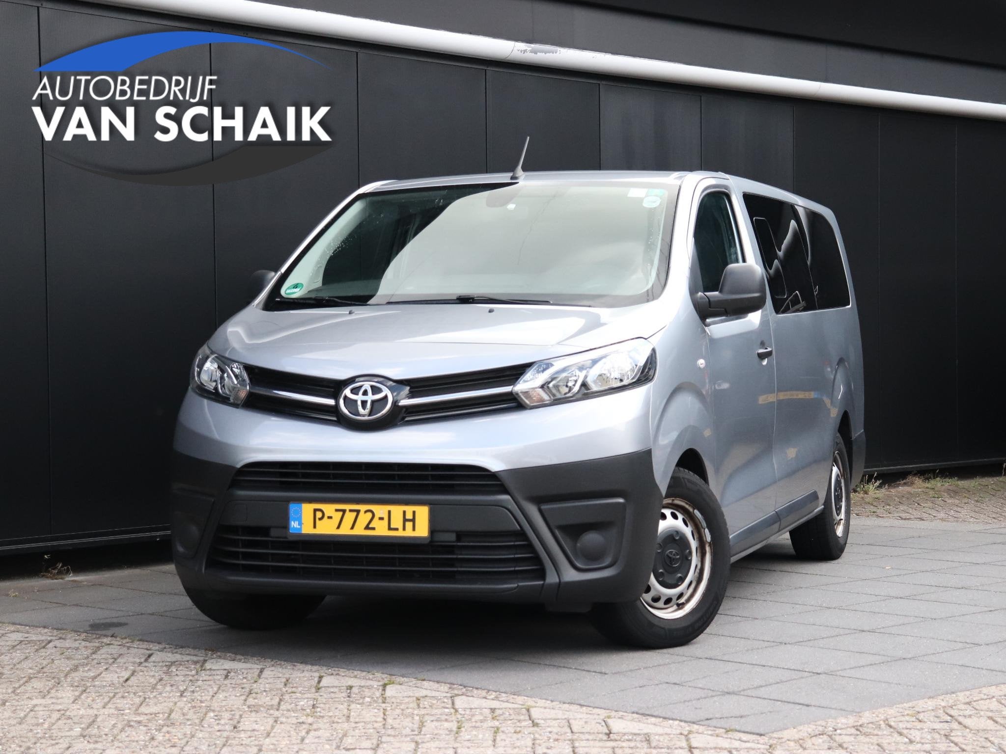 Toyota PROACE Shuttle 1.5 D-4D Cool Long | 9 PERS. | CRUISE, Voorwielaandrijving, Gebruikt, Euro 6, ProAce
