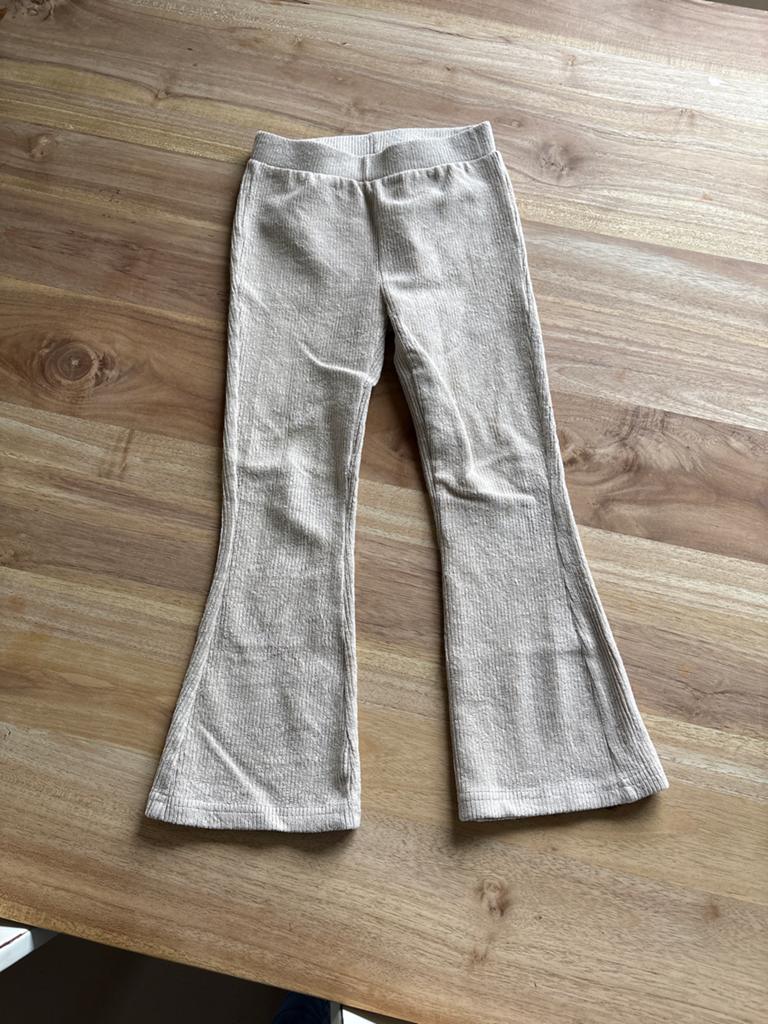 Corduroy flared legging maat 110, Ophalen of Verzenden, Zo goed als nieuw, Meisje, Broek