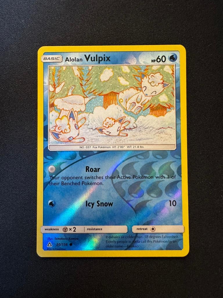Alolan Vulpix 30/156 - Ultra Prism - Reverse Holo, Ophalen of Verzenden, Zo goed als nieuw, Losse kaart