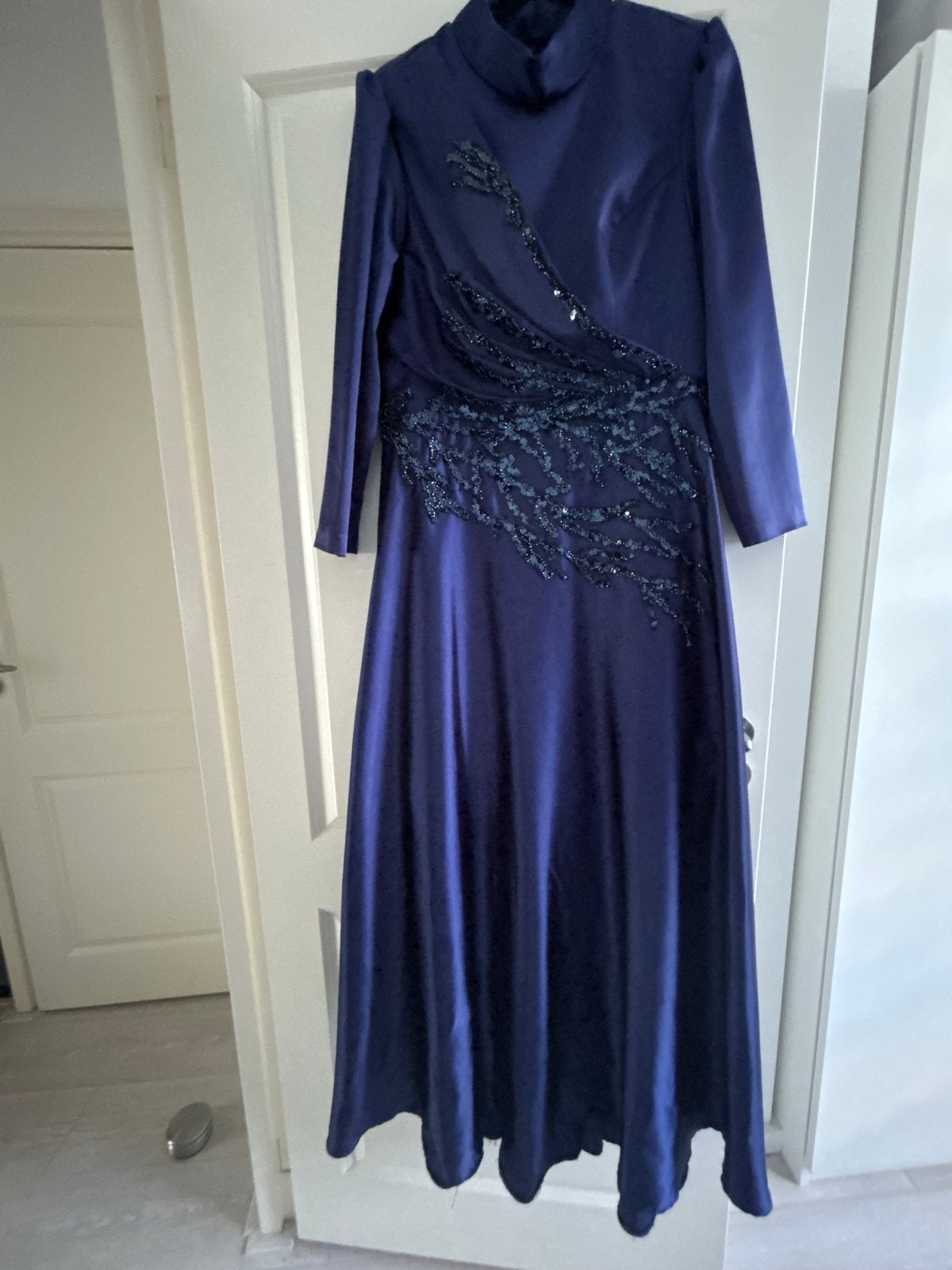Elegante avondjurk Lavienza - Maat 46/48 (XL) - Blauw, Blauw, Maat 46/48 (XL) of groter, Ophalen of Verzenden, Zo goed als nieuw