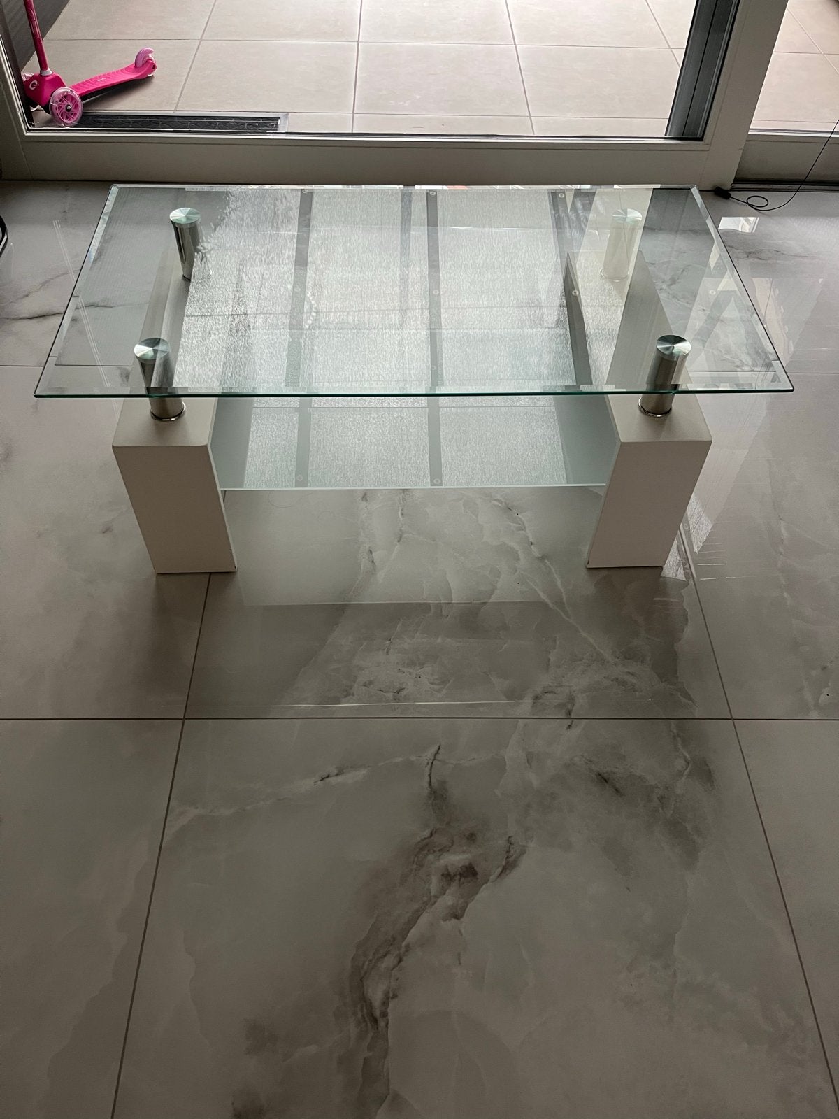 Moderne witte salontafel met glazen blad, Ophalen, Gebruikt, 100 tot 150 cm, 50 tot 100 cm