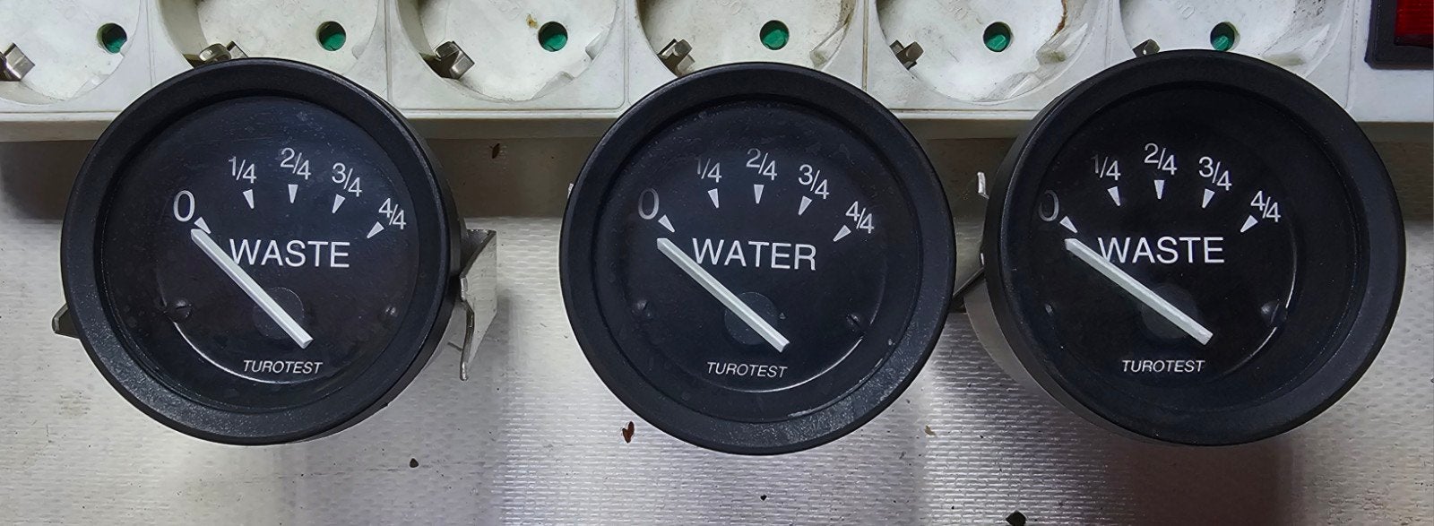 3 X turotest tankmeters ultrasoon zie de foto's rvs buiten, Watersport en Boten, Ophalen of Verzenden, Zo goed als nieuw, Motor en Techniek