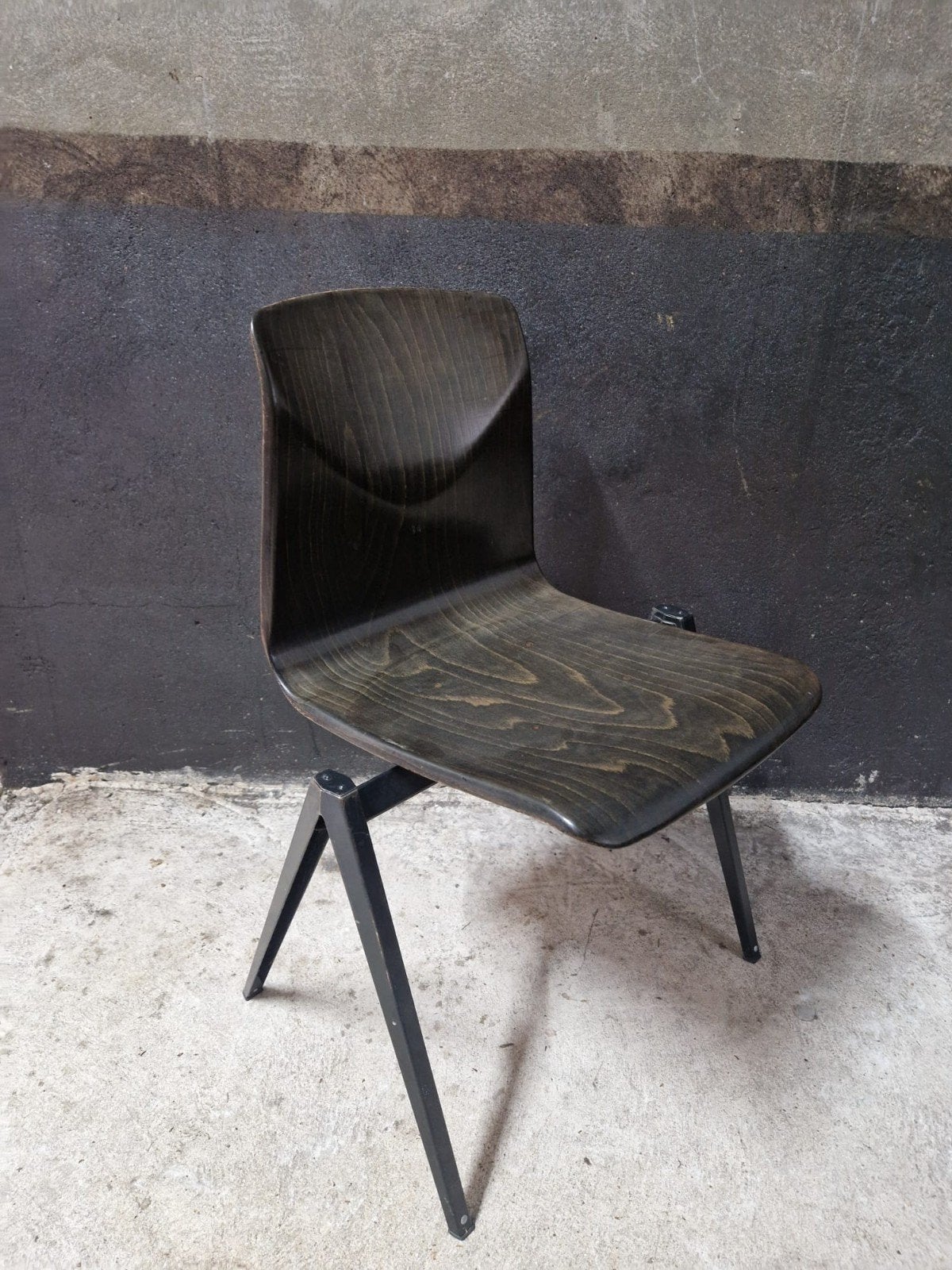 12 x Vintage Galvanitas stoelen schoolstoelen Pagholz retro, Ophalen of Verzenden, Zo goed als nieuw, Bruin, Vijf, Zes of meer stoelen