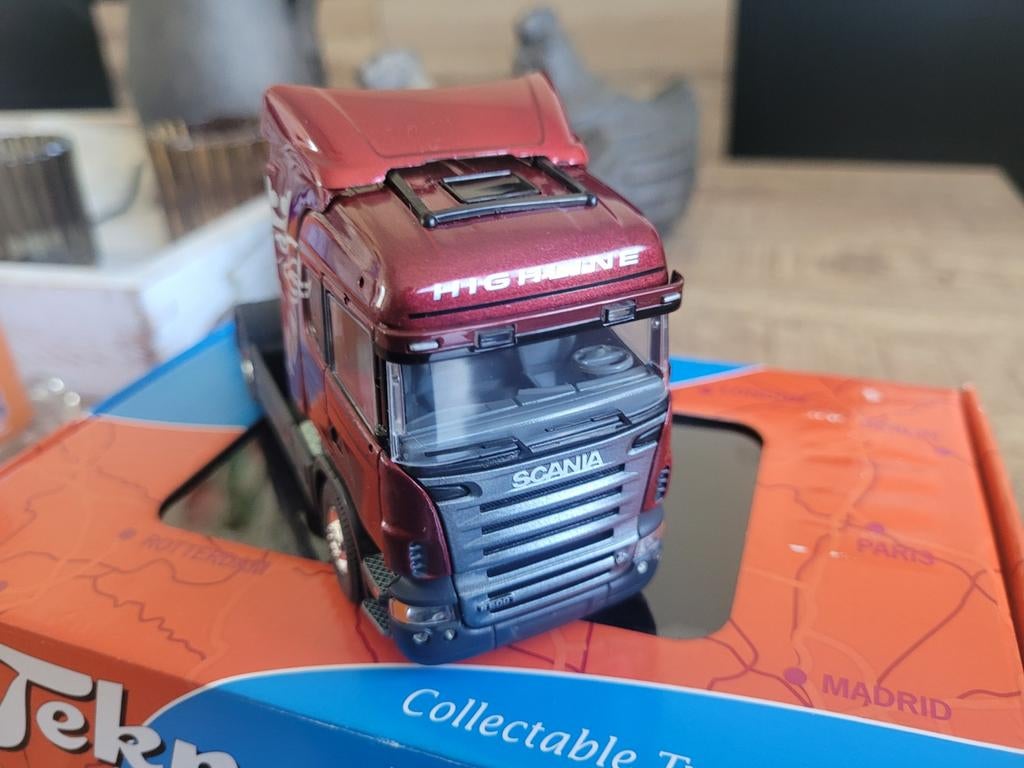 Scania higline truck, Hobby en Vrije tijd, Modelauto's | 1:50, T, Nieuw, T, Tekno
