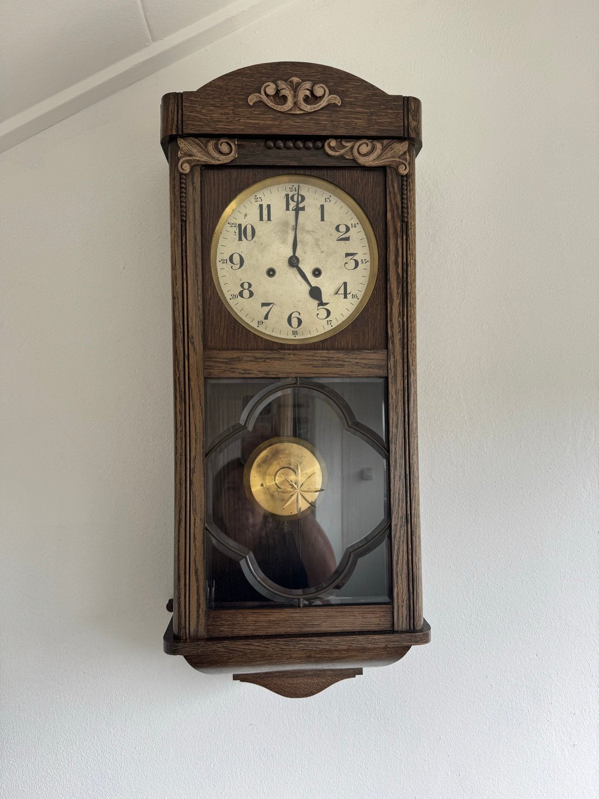 Antieke Gustav Becker wandklok - Met slinger en opwindsleute, Ophalen