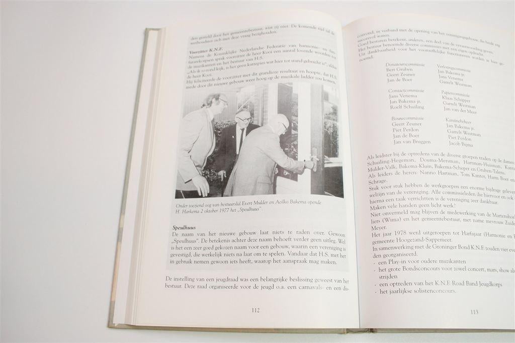 Jubileumboek Fanfare Hoogezand-Sappemeer — 100 Jaar, Boeken, Ophalen of Verzenden, Zo goed als nieuw, Artiest