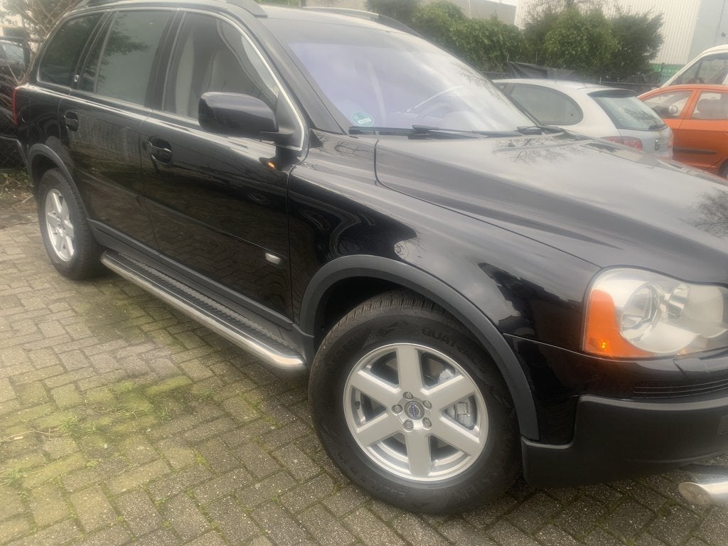 Volvo XC90 Sidebars met rvs trede
