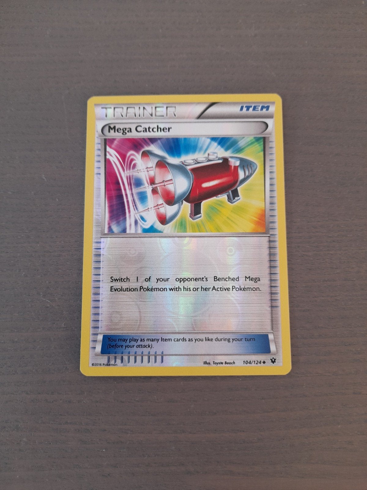 Fates collide 104/124 mega catcher reverse, Ophalen of Verzenden, Gebruikt, Losse kaart, Foil