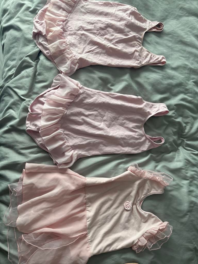 Balletkleding en -schoenen set (roze) 8 to 10 jaar, Sport en Fitness, Ballet, Ophalen of Verzenden, Gebruikt, Kleding